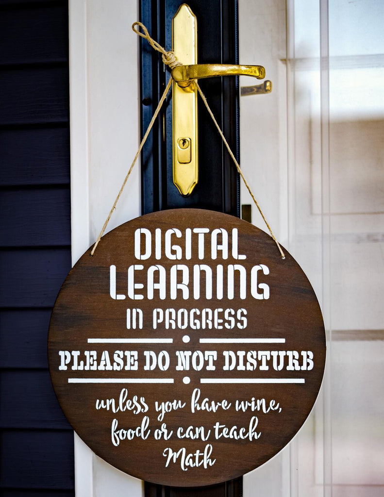 Digital Learning in Progress Personalized DIY to go Kit | 12" Round Stencil and Board