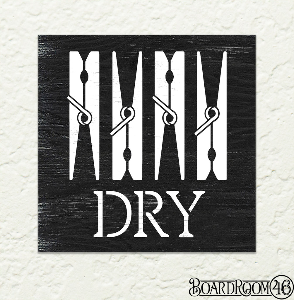 BRIB5656 Dry Laundry Symbol with Clothespins DIY to Go Kit l 9x9 Stencil and Board
